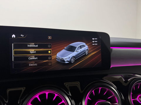 Mercedes-Benz A-Klasse 250e AMG Edition Sfeer CarPlay Cruise