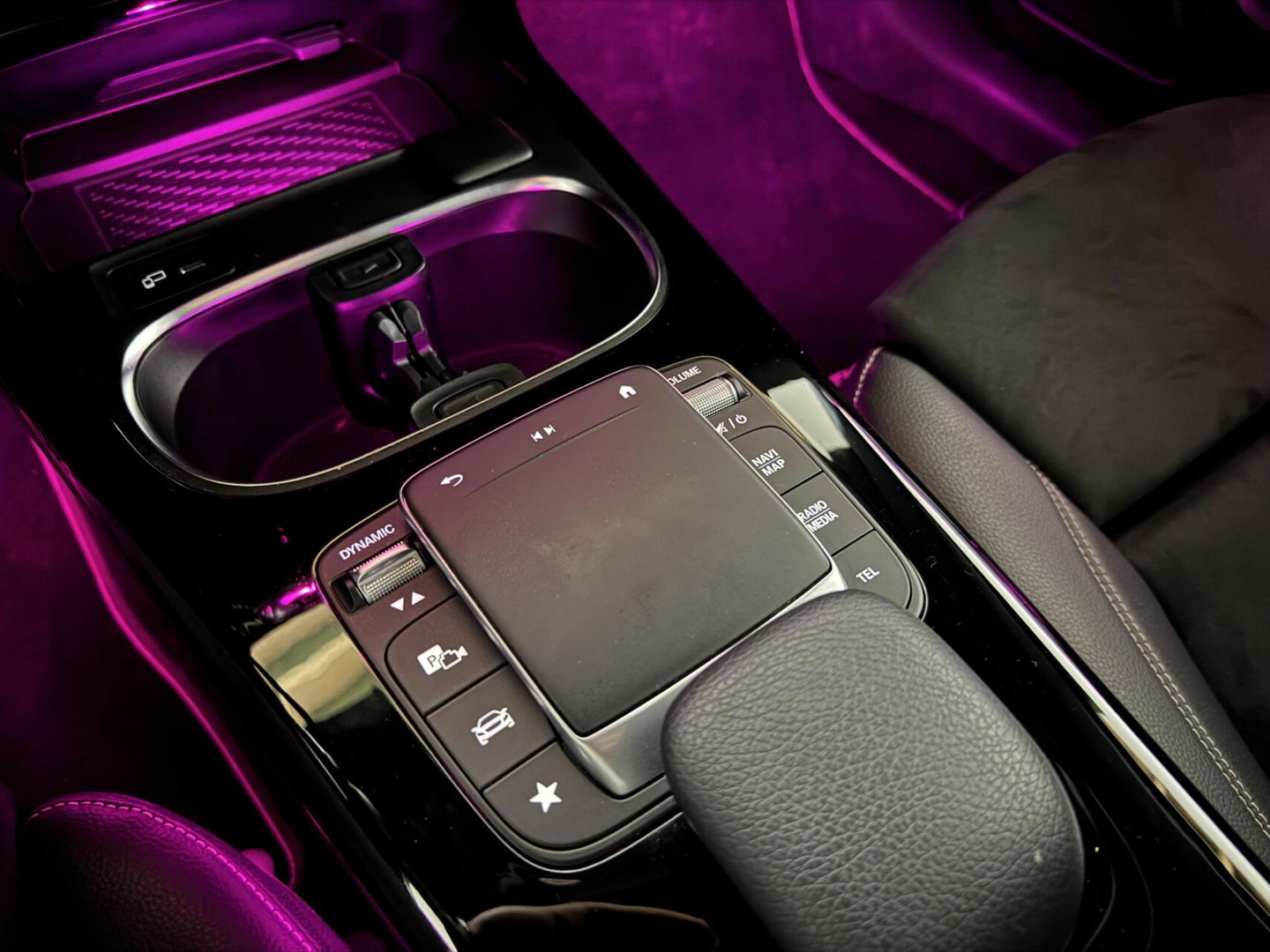 Mercedes-Benz A-Klasse 250e AMG Edition Sfeer CarPlay Cruise