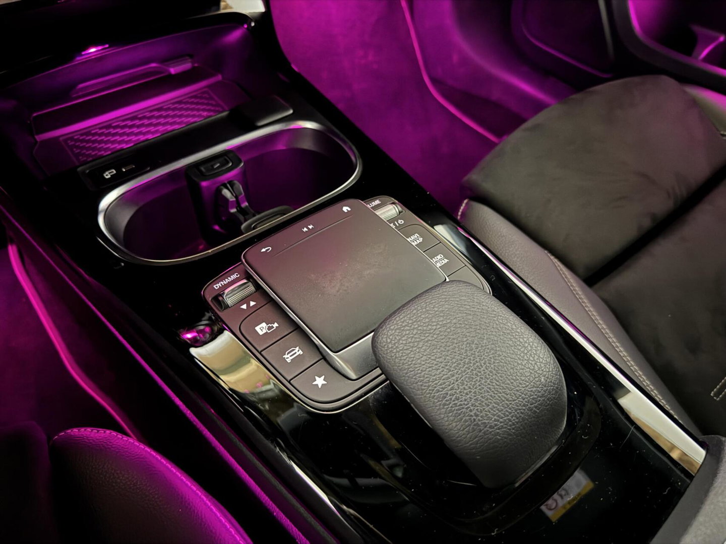 Mercedes-Benz A-Klasse 250e AMG Edition Sfeer CarPlay Cruise