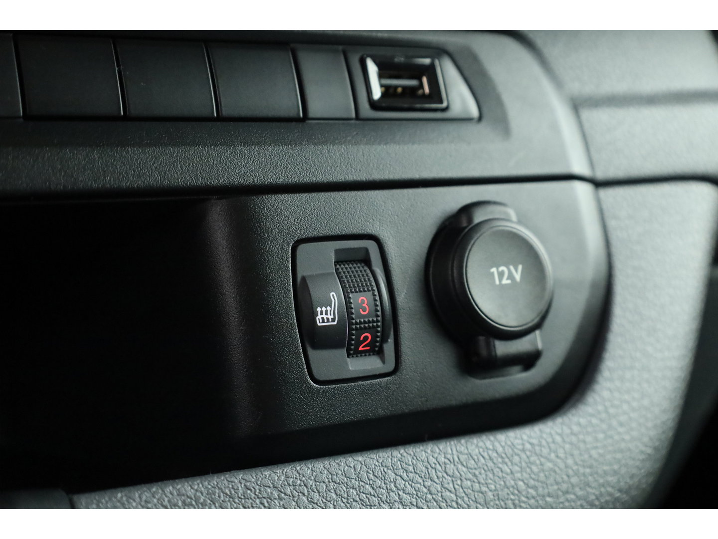 Peugeot Expert 2.0 HDI 150pk Long | L3H1 | Premium | Navi | Cruise | Apple Carplay | Camera | Stoelverw.