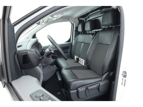 Peugeot Expert 2.0 HDI 150pk Long | L3H1 | Premium | Navi | Cruise | Apple Carplay | Camera | Stoelverw.