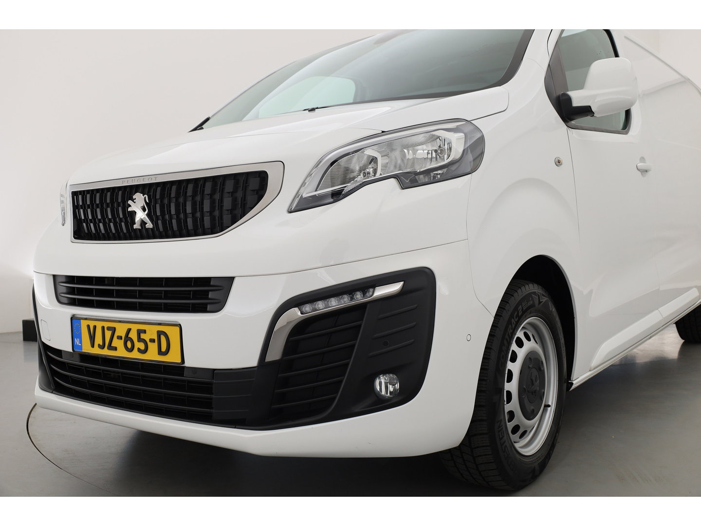 Peugeot Expert 2.0 HDI 150pk Long | L3H1 | Premium | Navi | Cruise | Apple Carplay | Camera | Stoelverw.