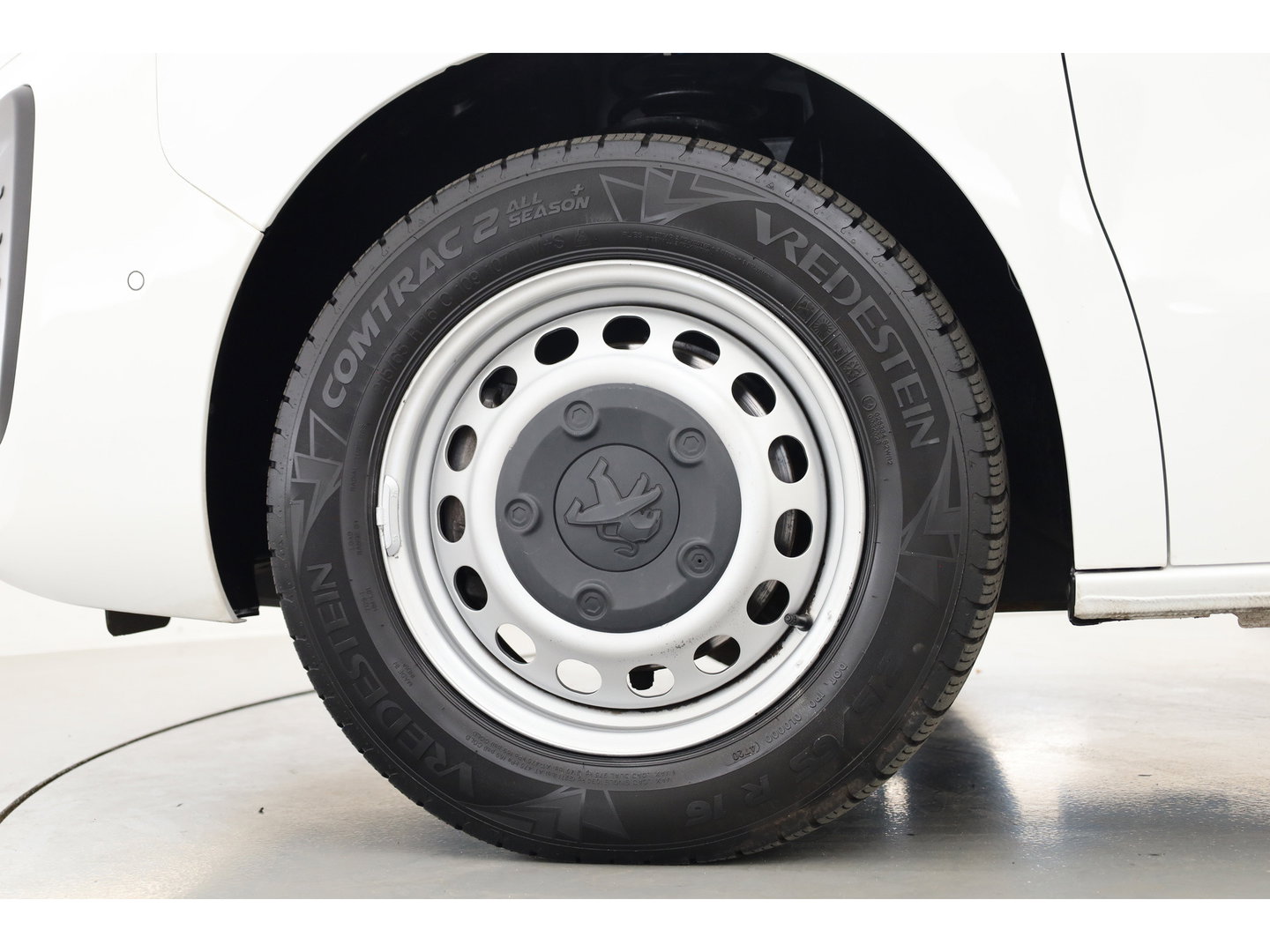 Peugeot Expert 2.0 HDI 150pk Long | L3H1 | Premium | Navi | Cruise | Apple Carplay | Camera | Stoelverw.