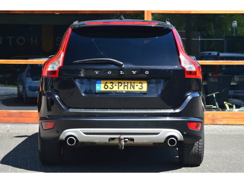 Volvo XC60 5 Cilinder R-Design | Trekhaak | Perfect onderhouden | Panoramadak | Stoelverwarming | Elektrische stoelen |