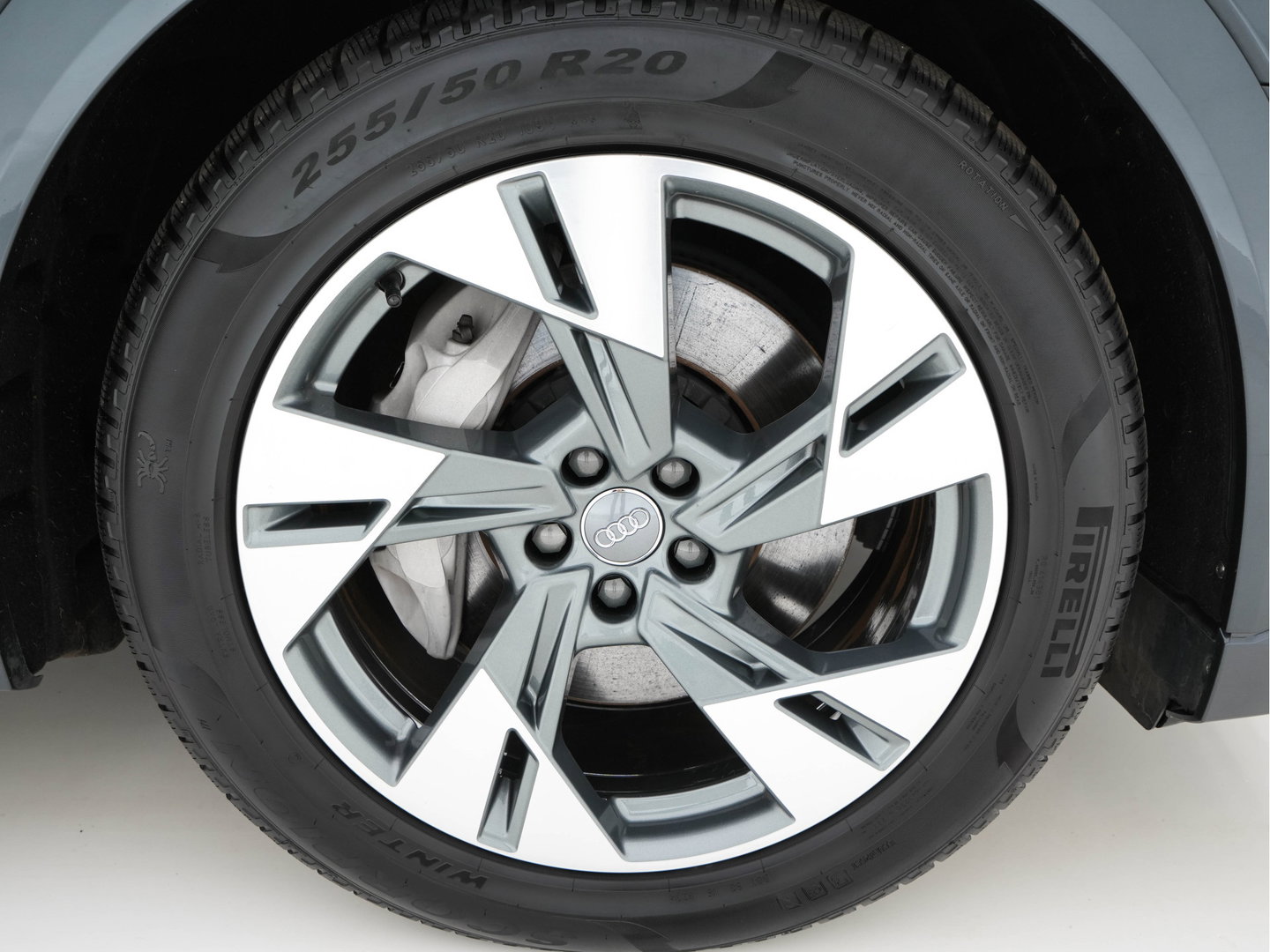 Audi e-tron 50 Quattro Advanced [ 3-Fase-11kW ] (INCL-BTW) *HEATPUMP | PANO | LEATHER | DIGI-COCKPIT | FULL-LED | MEMORY-PACK |  KEYLESS | NAVI-FULLMAP | TOWBAR | SHIFTPADDLES | COMFORTSEATS | 20"ALU*