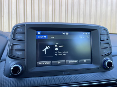 Hyundai KONA 1.0T Comfort | Cruise Control | Achteruitrijcamera | Apple Carplay | Android Auto | Parkeersensoren Achter | Trekhaak |