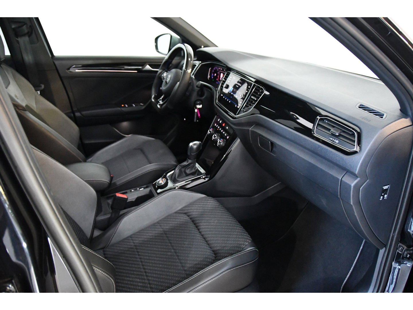 Volkswagen T-Roc 2.0 TSI 4Motion R Performence Akra Pano