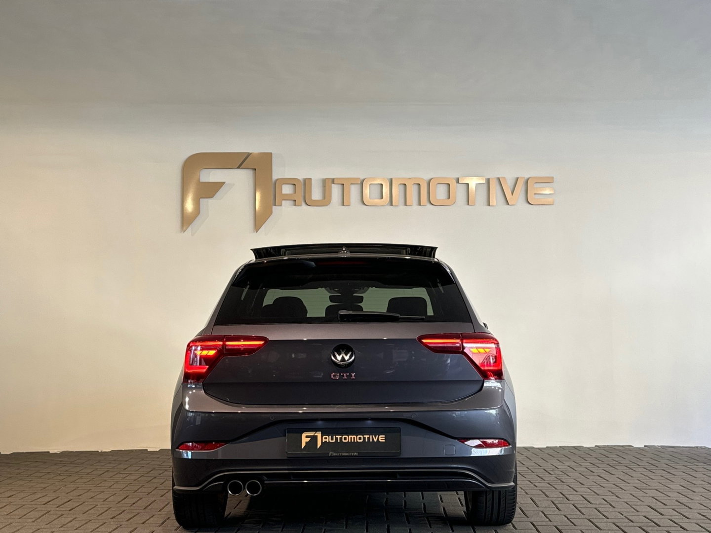 Volkswagen Polo 2.0 TSI GTI Pano|Beats|Keyles|Camera|IQ|Sfeer