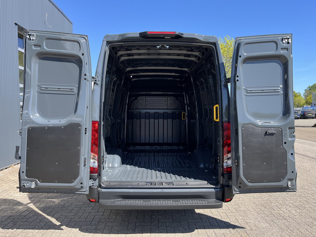 Iveco 35S16