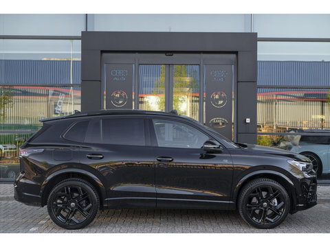 Volkswagen Tiguan 1.5 eHybrid 204pk R-Line Panoramadak Black Style Trekhaak Stoelkoeling BOMVOL!! NLauto 1e Eigenaar