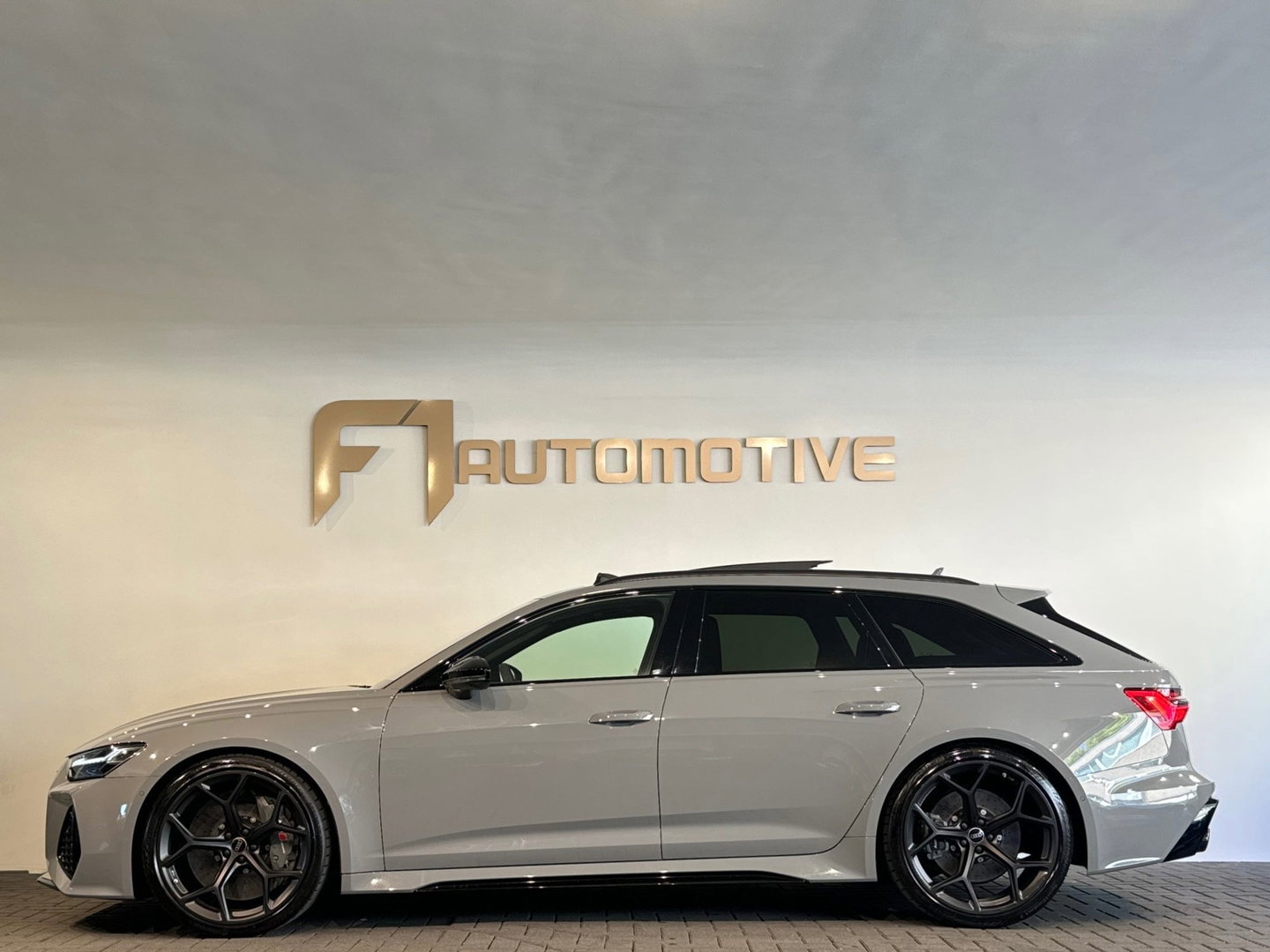 Audi RS6 Avant TFSI quattro Performance 630PK Pano|Keramisch