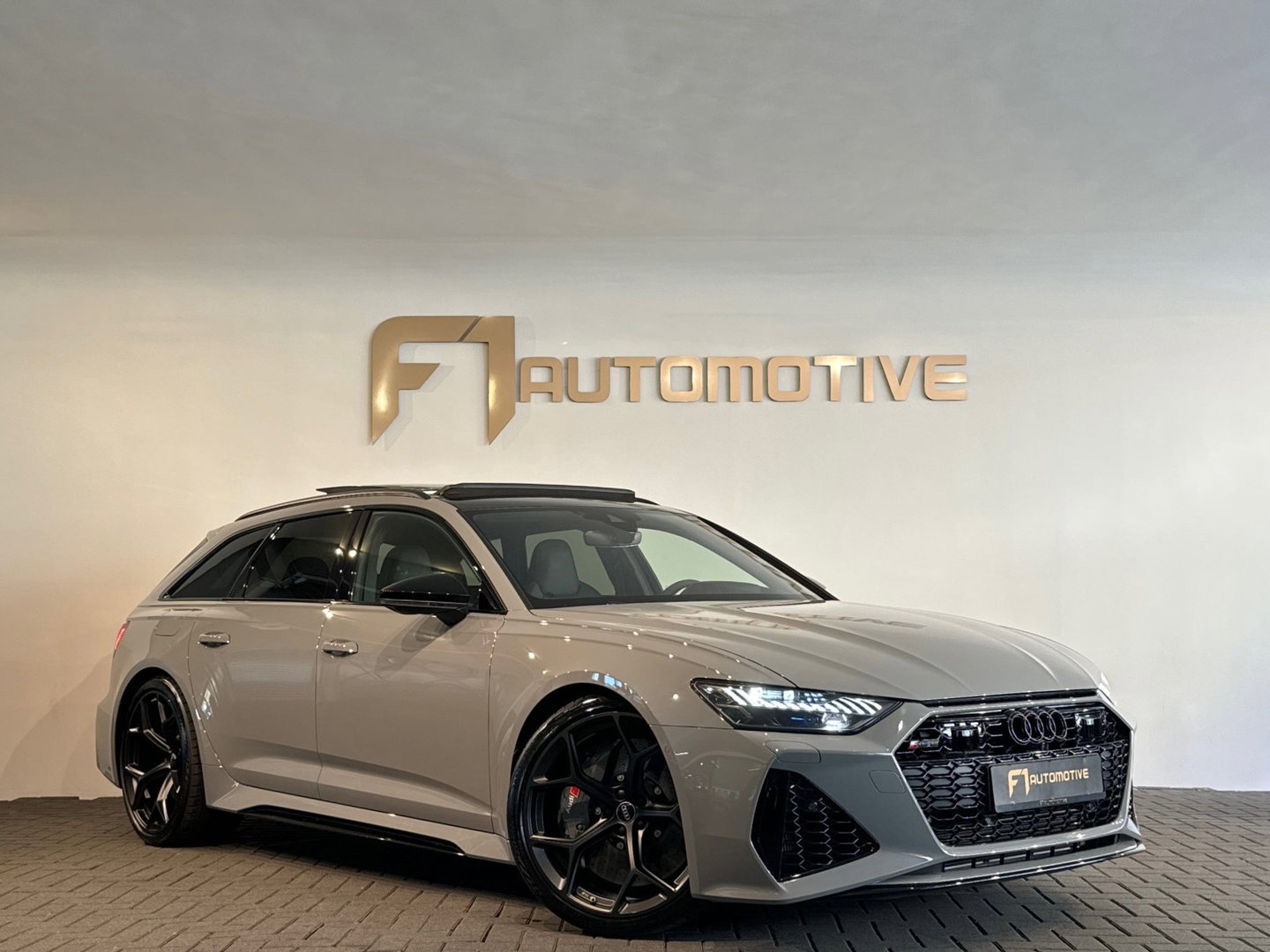Audi RS6 Avant TFSI quattro Performance 630PK Pano|Keramisch