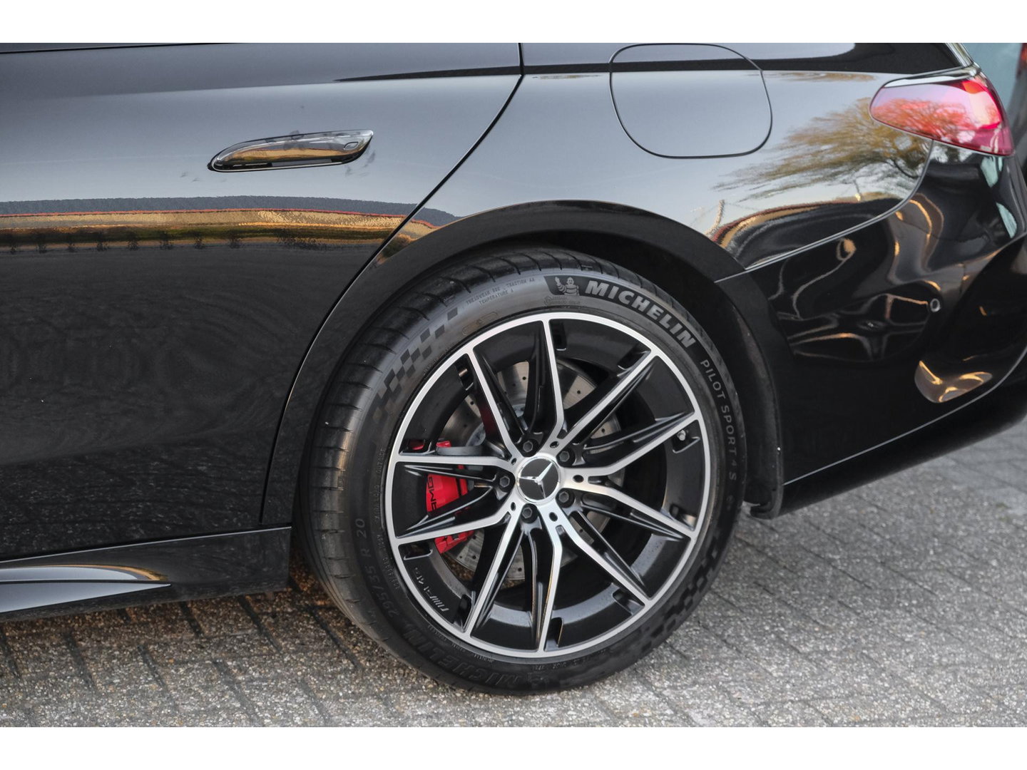 Mercedes-Benz E-Klasse E53 AMG 612pk 4MATIC+ Panoramadak *BTW* Burmester 4d Carbon Night II pakket Digital+ light