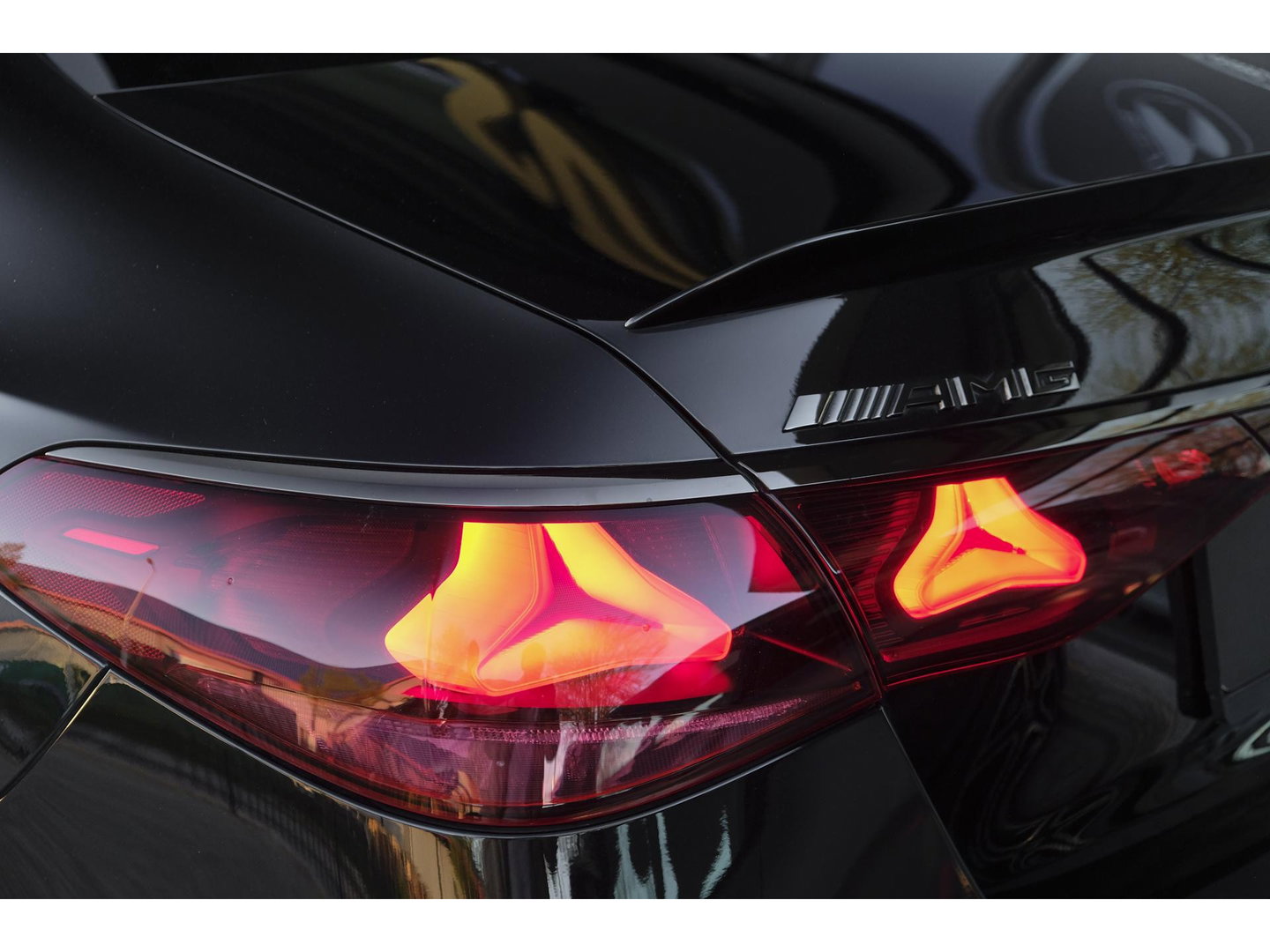 Mercedes-Benz E-Klasse E53 AMG 612pk 4MATIC+ Panoramadak *BTW* Burmester 4d Carbon Night II pakket Digital+ light
