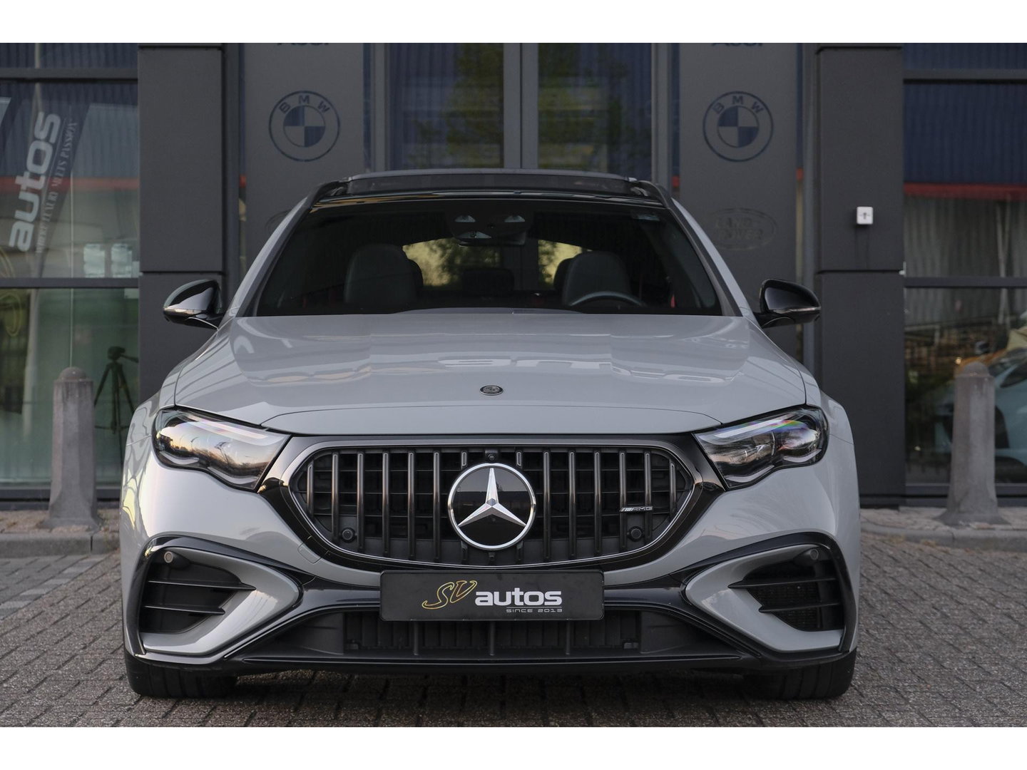 Mercedes-Benz E-Klasse Estate E53 AMG 612pk 4MATIC+ Panoramadak *BTW* Burmester 4d Massage Superscreen Stoelkoeling Trekhaak BOMVOL!! Alpin grau