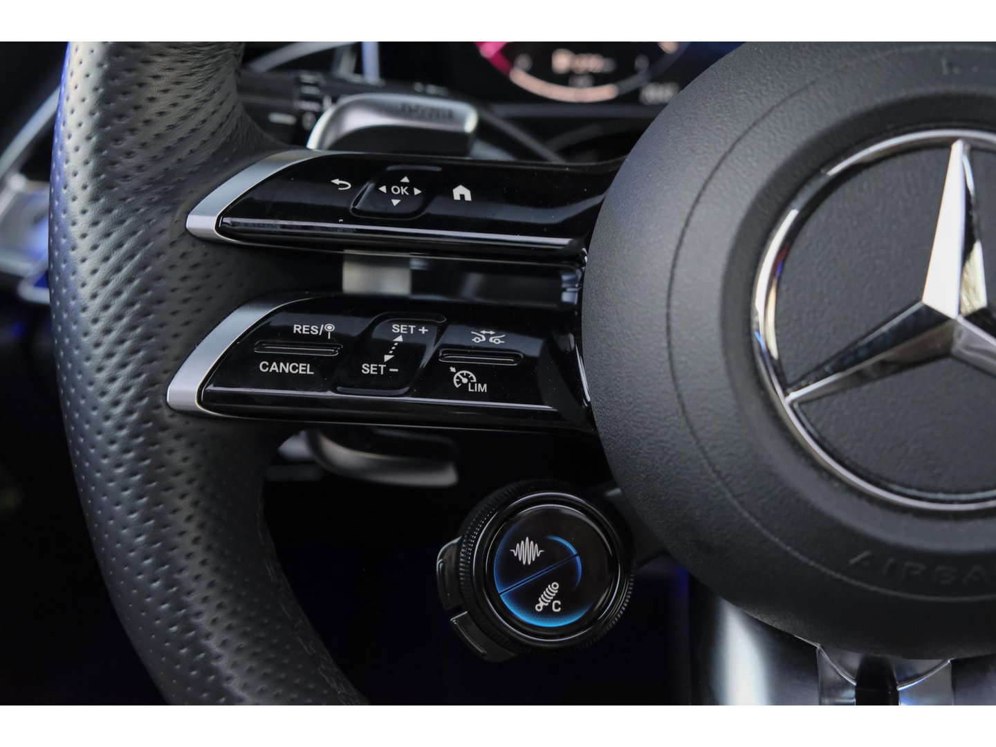 Mercedes-Benz E-Klasse Estate E53 AMG 612pk 4MATIC+ Panoramadak *BTW* Burmester 4d Massage Superscreen Stoelkoeling Trekhaak BOMVOL!! Alpin grau