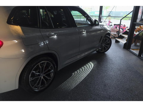 BMW X3 xDrive30e 292pk LCI M-sport Panoramadak X3M stoelen Brooklyn grau Trekhaak Adaptive cruise NLauto