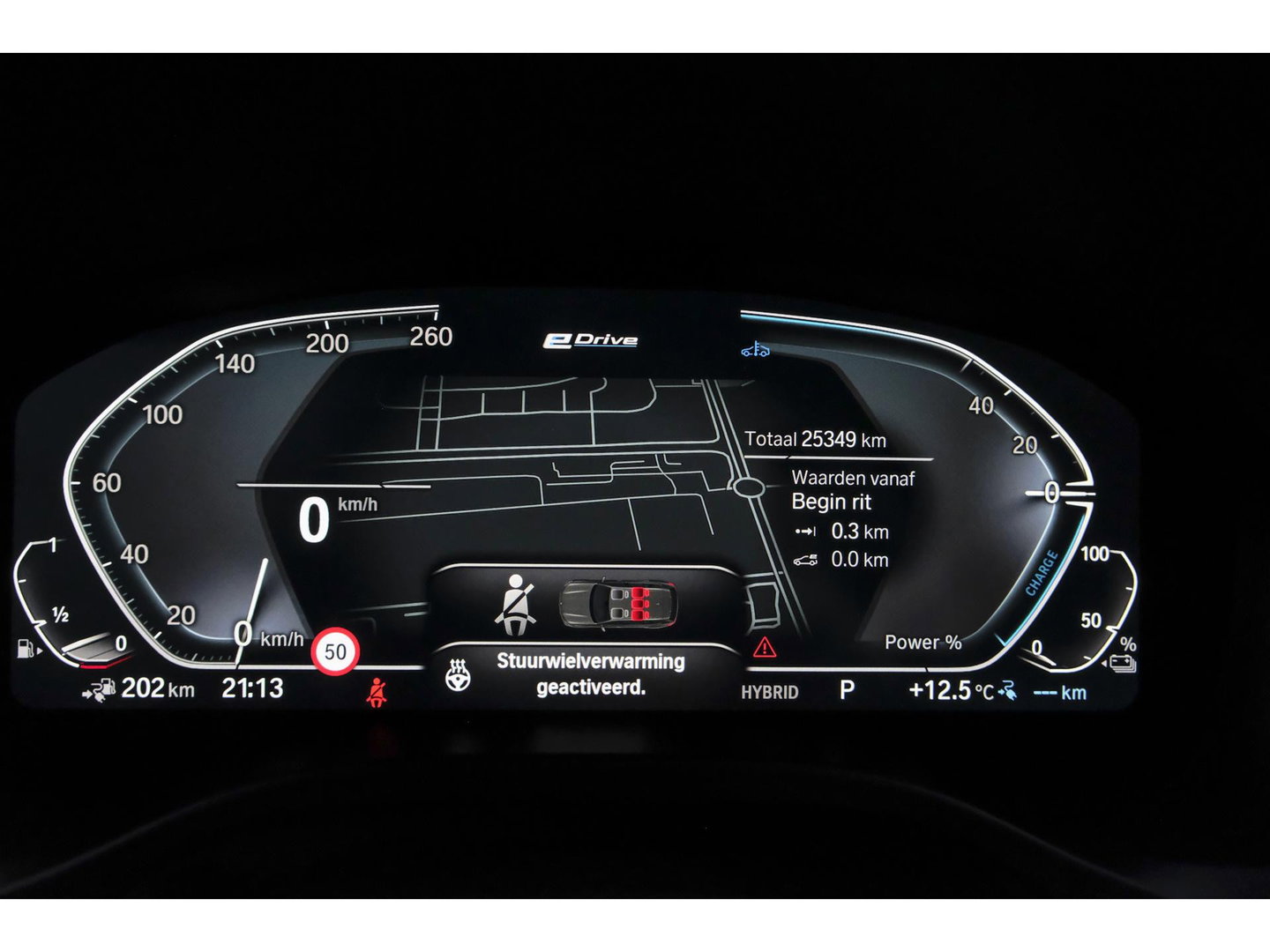 BMW X3 xDrive30e 292pk LCI M-sport Panoramadak X3M stoelen Brooklyn grau Trekhaak Adaptive cruise NLauto