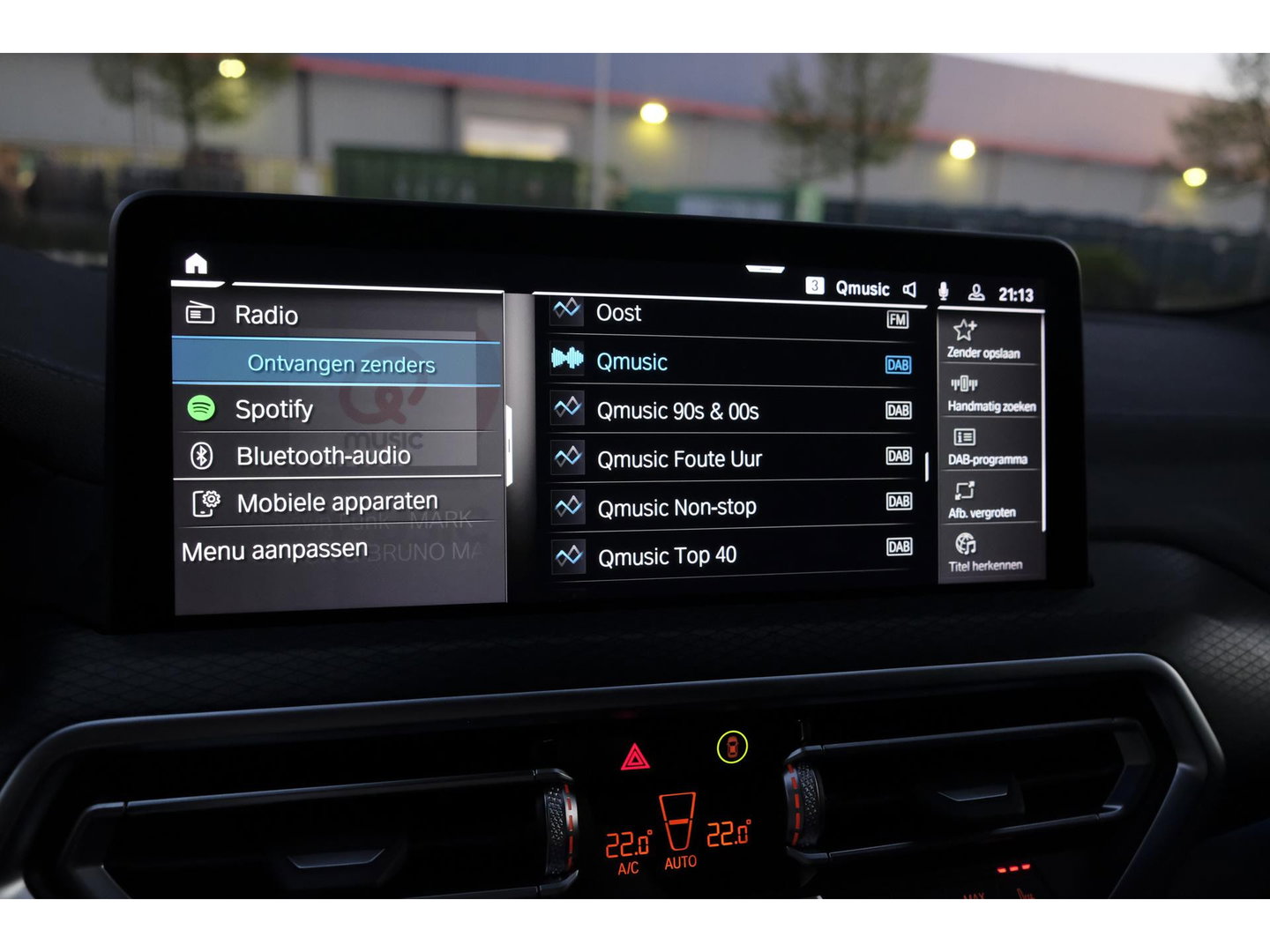 BMW X3 xDrive30e 292pk LCI M-sport Panoramadak X3M stoelen Brooklyn grau Trekhaak Adaptive cruise NLauto
