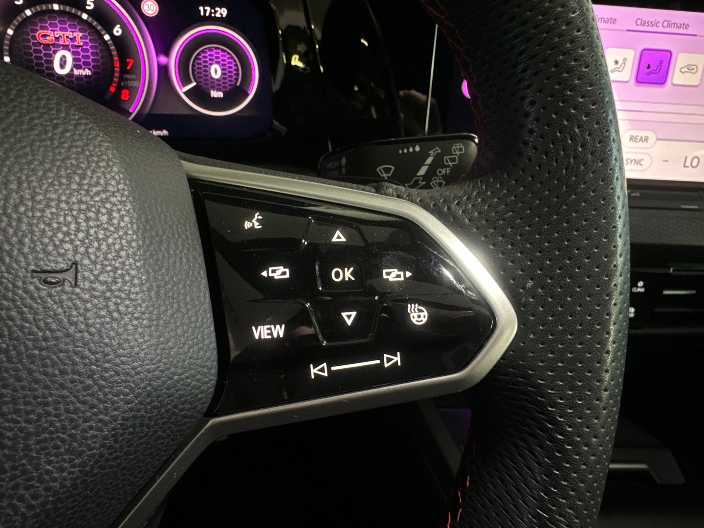 Volkswagen Golf 2.0 TSI GTI Clubsport Pano|HuD|H&K|IQ|Camera