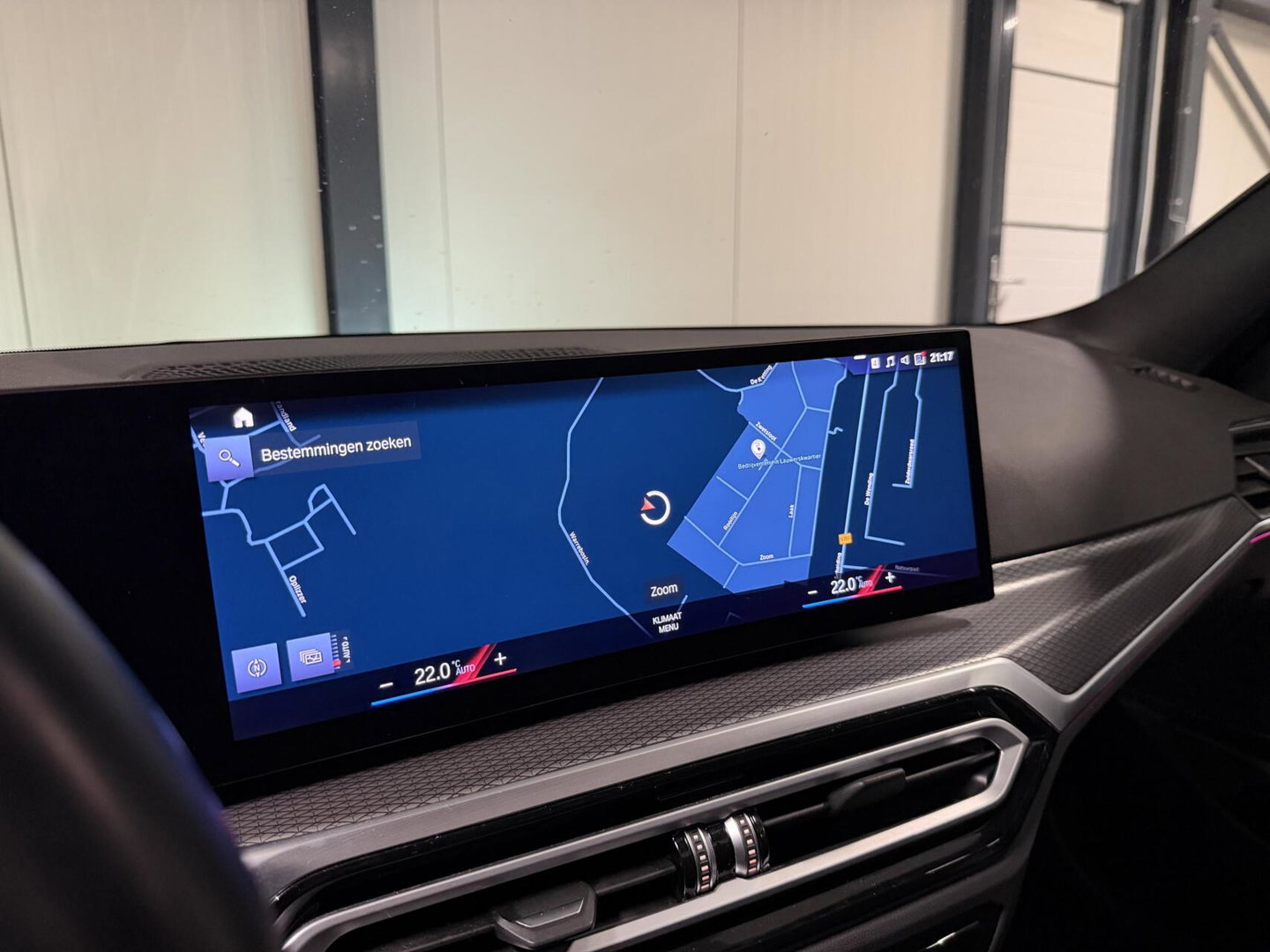 BMW 3 Serie 320e Sedan M-sport Pano Sfeer Brooklyn Grau NAP