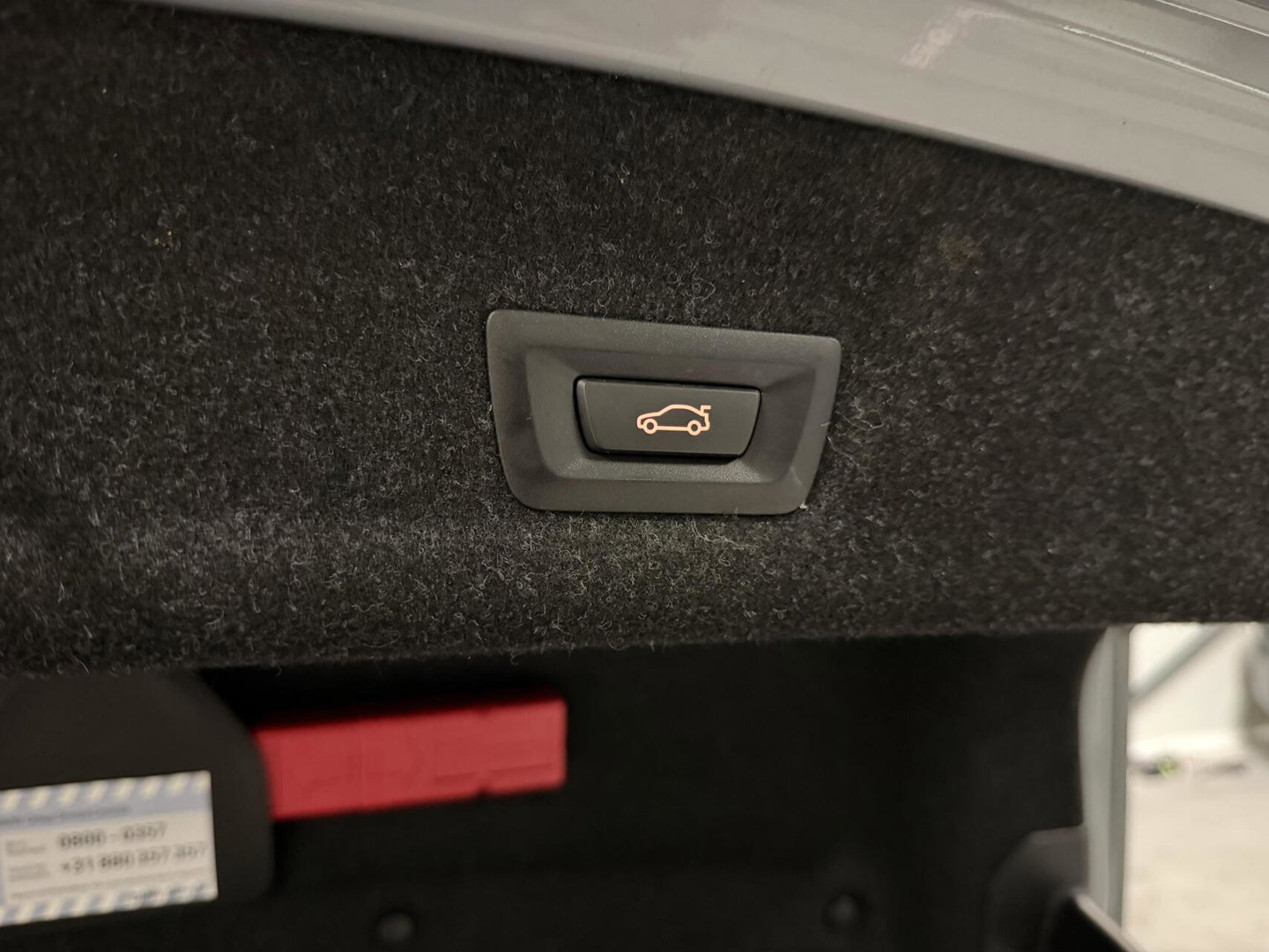 BMW 3 Serie 320e Sedan M-sport Pano Sfeer Brooklyn Grau NAP