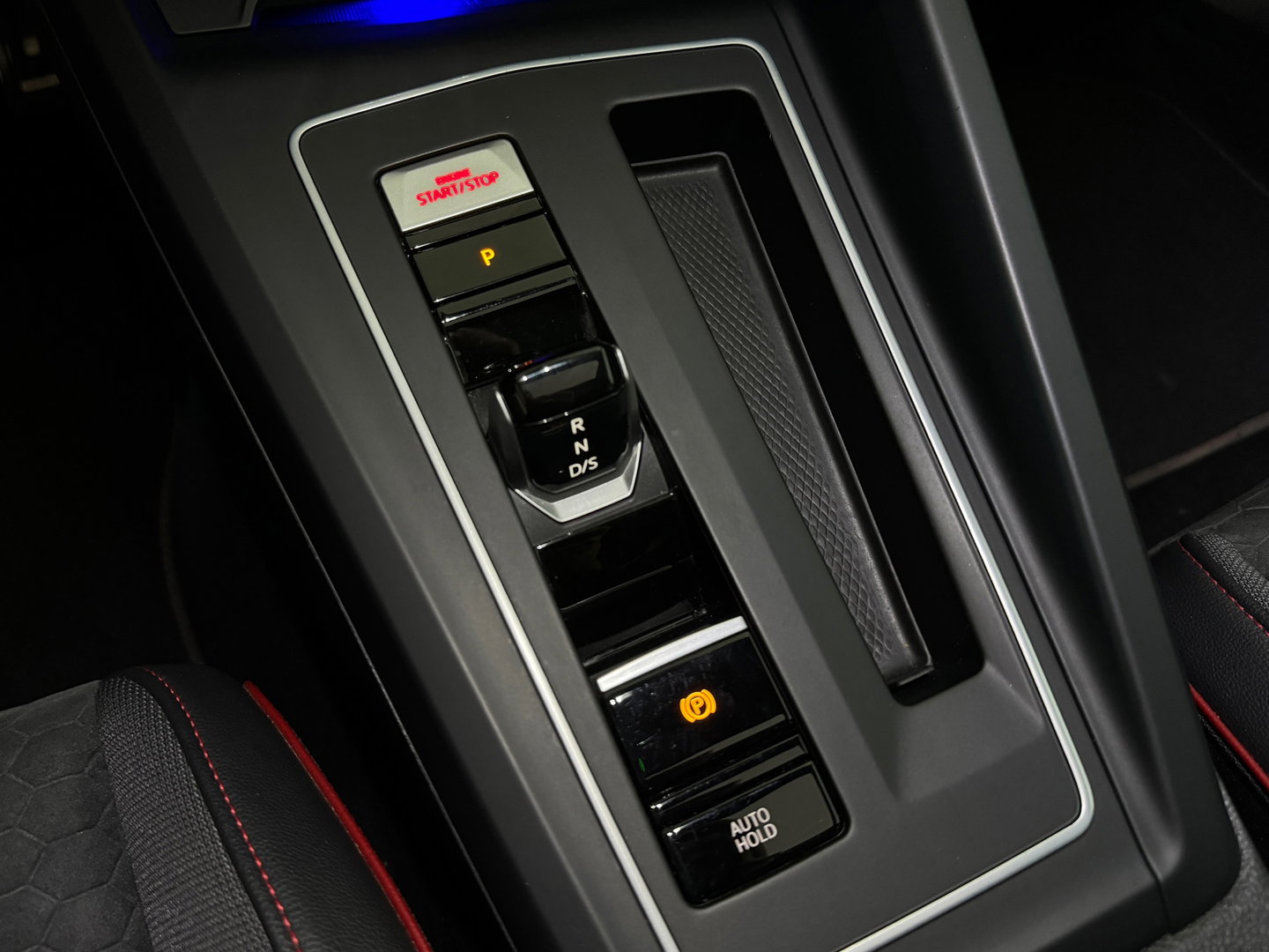Volkswagen Golf 2.0 TSI GTI Clubsport Pano|HuD|Special Mode