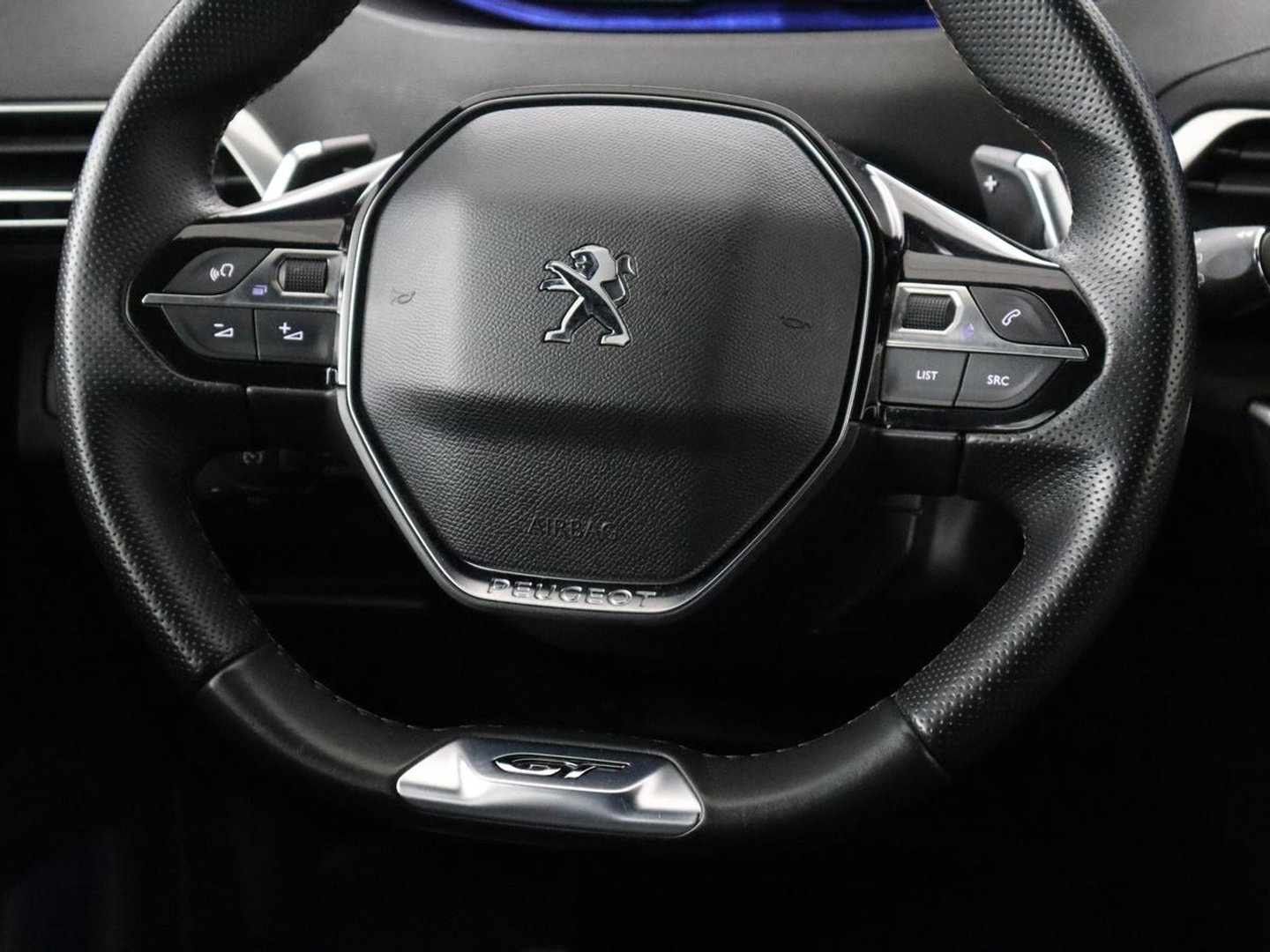 Peugeot 3008 1.6 HYbrid 225 GT | SOH 91,2% | Panoramadak | Leder | Stoelverwarming | 360 Camera | Massage | Adaptive cruise | Focal Sound | Carplay | Keyless | Full LED | Navigatie | PHEV | Plug In