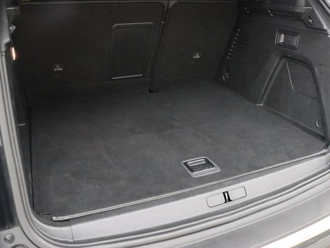 Peugeot 3008 1.6 HYbrid 225 GT | SOH 91,2% | Panoramadak | Leder | Stoelverwarming | 360 Camera | Massage | Adaptive cruise | Focal Sound | Carplay | Keyless | Full LED | Navigatie | PHEV | Plug In