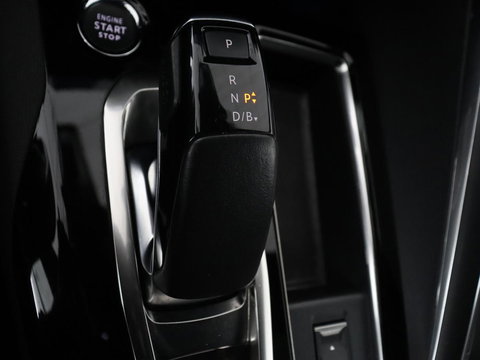 Peugeot 3008 1.6 HYbrid 225 GT | SOH 91,2% | Panoramadak | Leder | Stoelverwarming | 360 Camera | Massage | Adaptive cruise | Focal Sound | Carplay | Keyless | Full LED | Navigatie | PHEV | Plug In