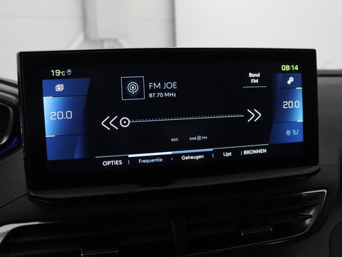 Peugeot 3008 1.6 HYbrid 225 GT | SOH 91,2% | Panoramadak | Leder | Stoelverwarming | 360 Camera | Massage | Adaptive cruise | Focal Sound | Carplay | Keyless | Full LED | Navigatie | PHEV | Plug In