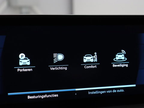 Peugeot 3008 1.6 HYbrid 225 GT | SOH 91,2% | Panoramadak | Leder | Stoelverwarming | 360 Camera | Massage | Adaptive cruise | Focal Sound | Carplay | Keyless | Full LED | Navigatie | PHEV | Plug In