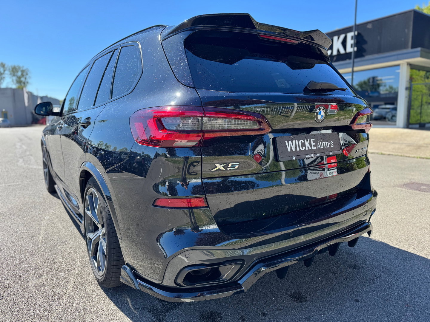 BMW X5 XDrive45e High Executive HUD Pano 360 Trekhaak MAXTON