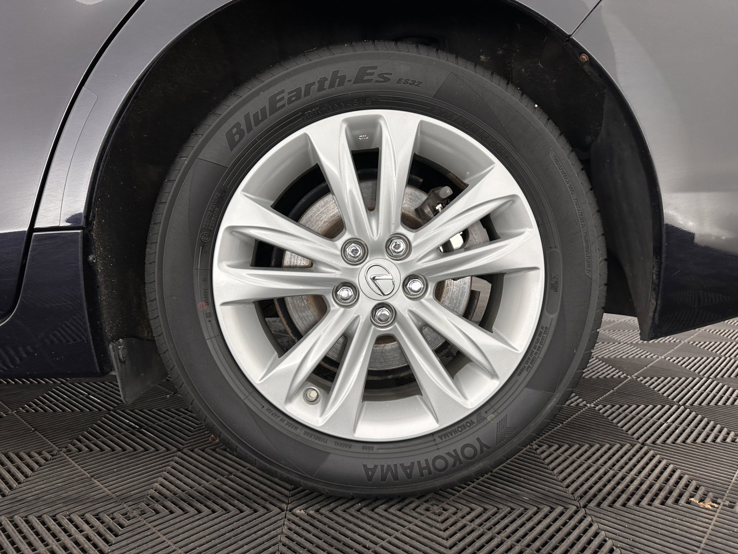 Lexus CT 200h Business Line Aut. *NAVI-FULLMAP | COMFORTSEATS | CAMERA | ECC | CRUISE | DIGI-COCKPIT | 16''ALU*