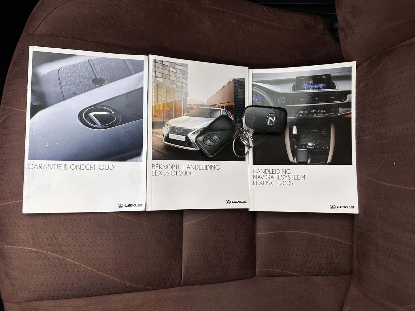 Lexus CT 200h Business Line Aut. *NAVI-FULLMAP | COMFORTSEATS | CAMERA | ECC | CRUISE | DIGI-COCKPIT | 16''ALU*