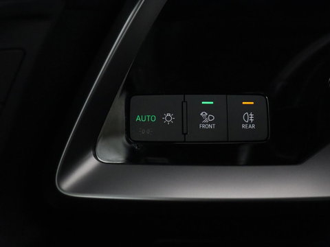 Audi A3 30 TFSI Advanced edition | Sportstoelen | Carplay | Virtual Cockpit | Climate control | Full LED | Navigatie | Cruise control | Parkeerhulp | Bluetooth