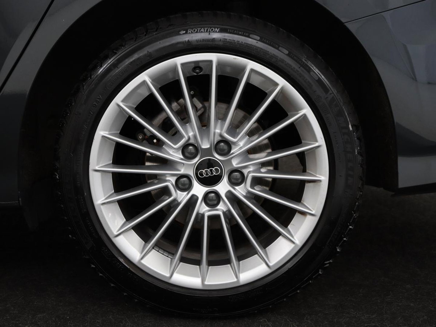 Audi A3 30 TFSI Advanced edition | Sportstoelen | Carplay | Virtual Cockpit | Climate control | Full LED | Navigatie | Cruise control | Parkeerhulp | Bluetooth