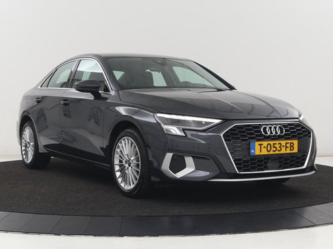 Audi A3 30 TFSI Advanced edition | Sportstoelen | Carplay | Virtual Cockpit | Climate control | Full LED | Navigatie | Cruise control | Parkeerhulp | Bluetooth
