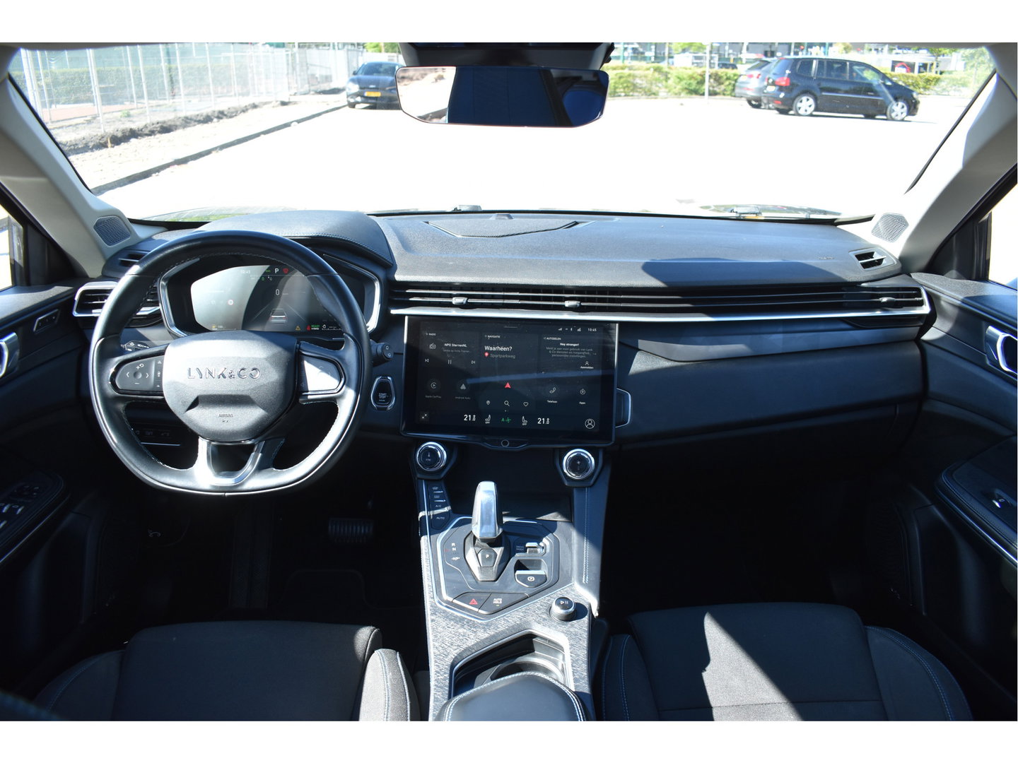Lynk & Co 01 1.5 261 pk | 360 gr.camera | Trekhaak | Pano.dak | Keyless | Carplay | DAB | Adapt.CC | Allweathers