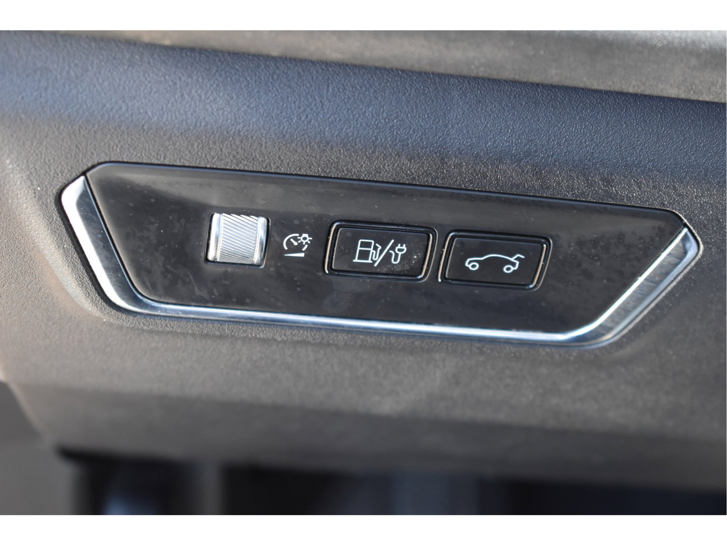 Lynk & Co 01 1.5 261 pk | 360 gr.camera | Trekhaak | Pano.dak | Keyless | Carplay | DAB | Adapt.CC | Allweathers