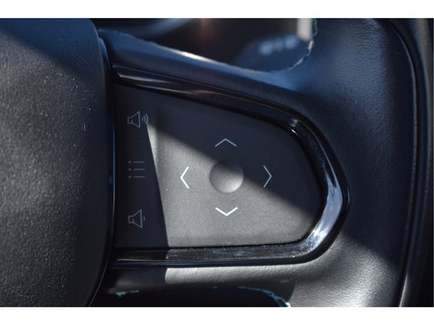 Lynk & Co 01 1.5 261 pk | 360 gr.camera | Trekhaak | Pano.dak | Keyless | Carplay | DAB | Adapt.CC | Allweathers