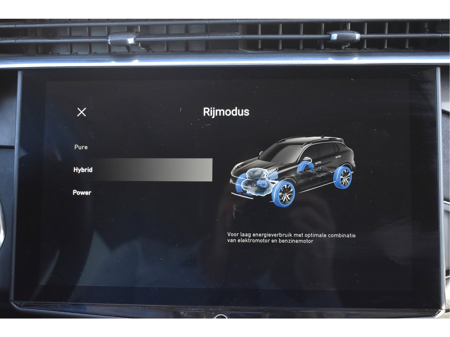 Lynk & Co 01 1.5 261 pk | 360 gr.camera | Trekhaak | Pano.dak | Keyless | Carplay | DAB | Adapt.CC | Allweathers