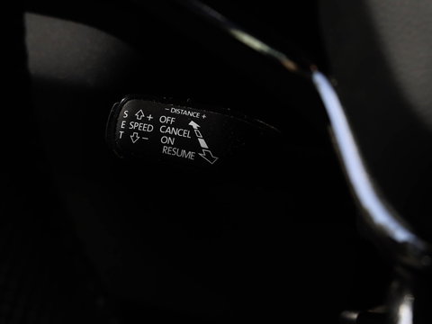 Škoda Karoq 1.5 TSI ACT Sportline DSG Adapt. Cruise Trekhaak Winterpakket