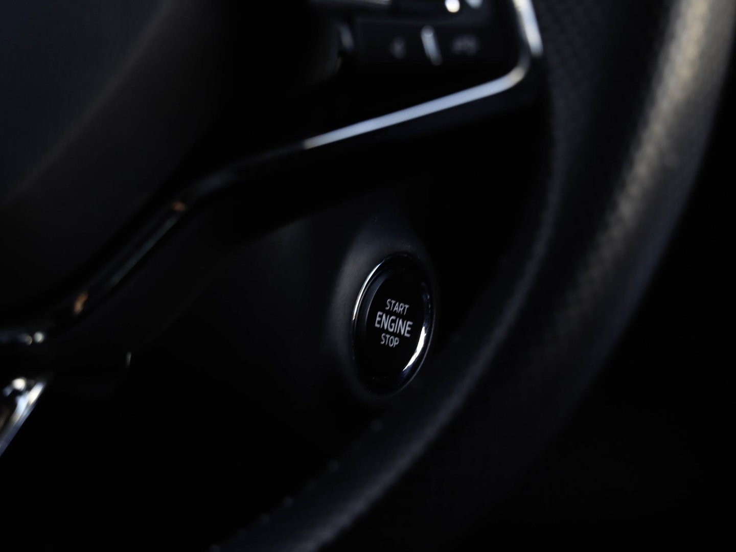 Škoda Karoq 1.5 TSI ACT Sportline DSG Adapt. Cruise Trekhaak Winterpakket