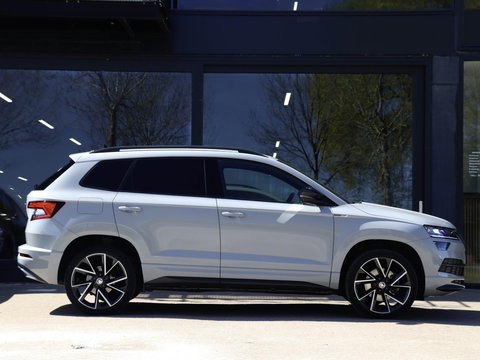 Škoda Karoq 1.5 TSI ACT Sportline DSG Adapt. Cruise Trekhaak Winterpakket