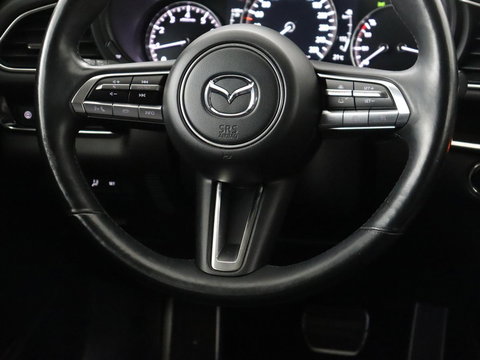 Mazda CX-30 2.0 e-SkyActiv-X M Hybrid Luxury | Leder | Trekhaak | Stoelverwarming | 360 Camera | Head-Up | Carplay | Bose Sound | Stuurverwarming | Navigatie | Keyless | Climate control