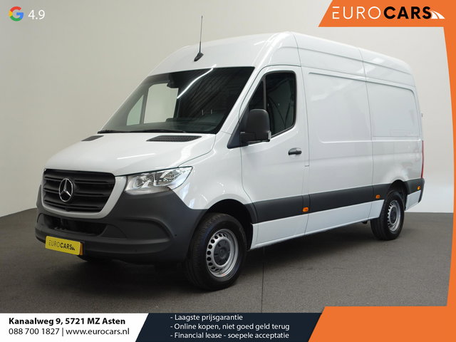 Mercedes-Benz Sprinter - 315 CDI Automaat L2H2 PRO Airco MBUX Navigatie Adaptive Cruise Control Leder PDC VA + Camera Trekhaak 3500kg Comfortstoel