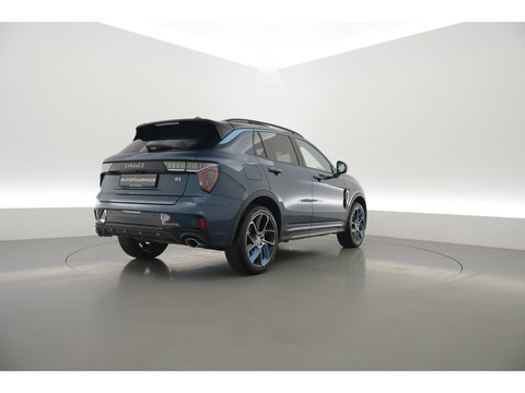 Lynk & Co 01 1.5 MY22 | Pano | Adapt. Cruise | Apple CarPlay & Android Auto | Infinity | 360cam | Stoelverw. | Memory