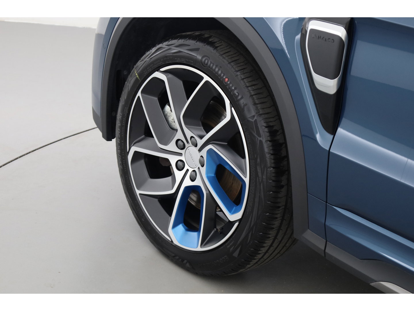 Lynk & Co 01 1.5 MY22 | Pano | Adapt. Cruise | Apple CarPlay & Android Auto | Infinity | 360cam | Stoelverw. | Memory