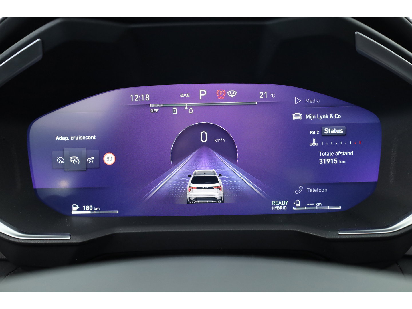 Lynk & Co 01 1.5 MY23 | Zwartehemel | Pano | 360cam + PDC | Adapt. Cruise | Memory | Stoelverw. | Apple CarPlay X